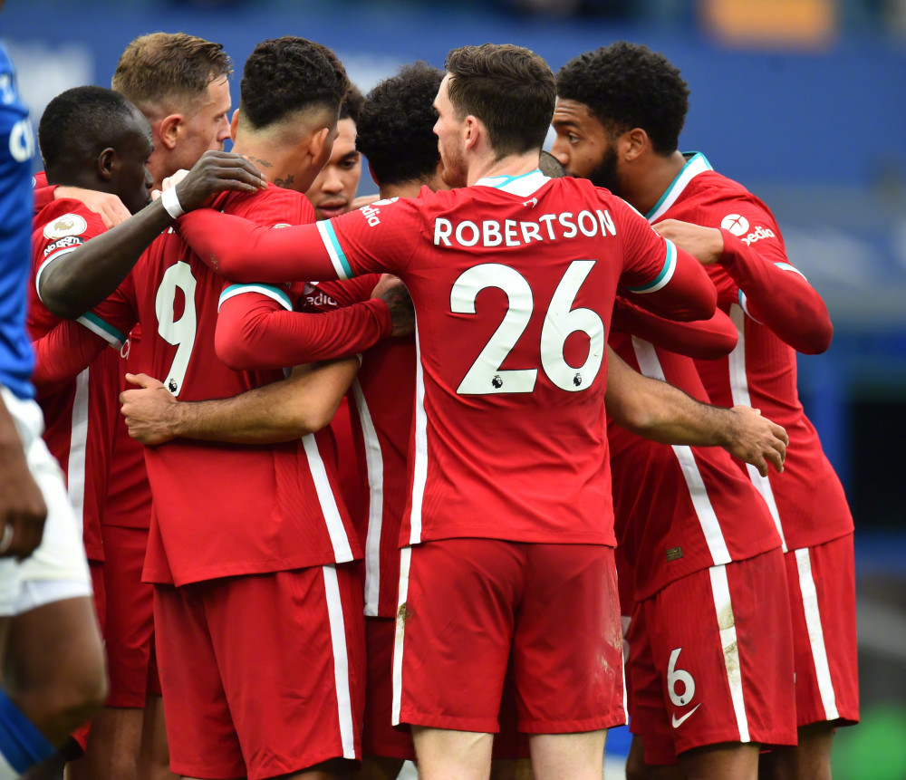 阿贾克斯全队火力全开，轻松过关